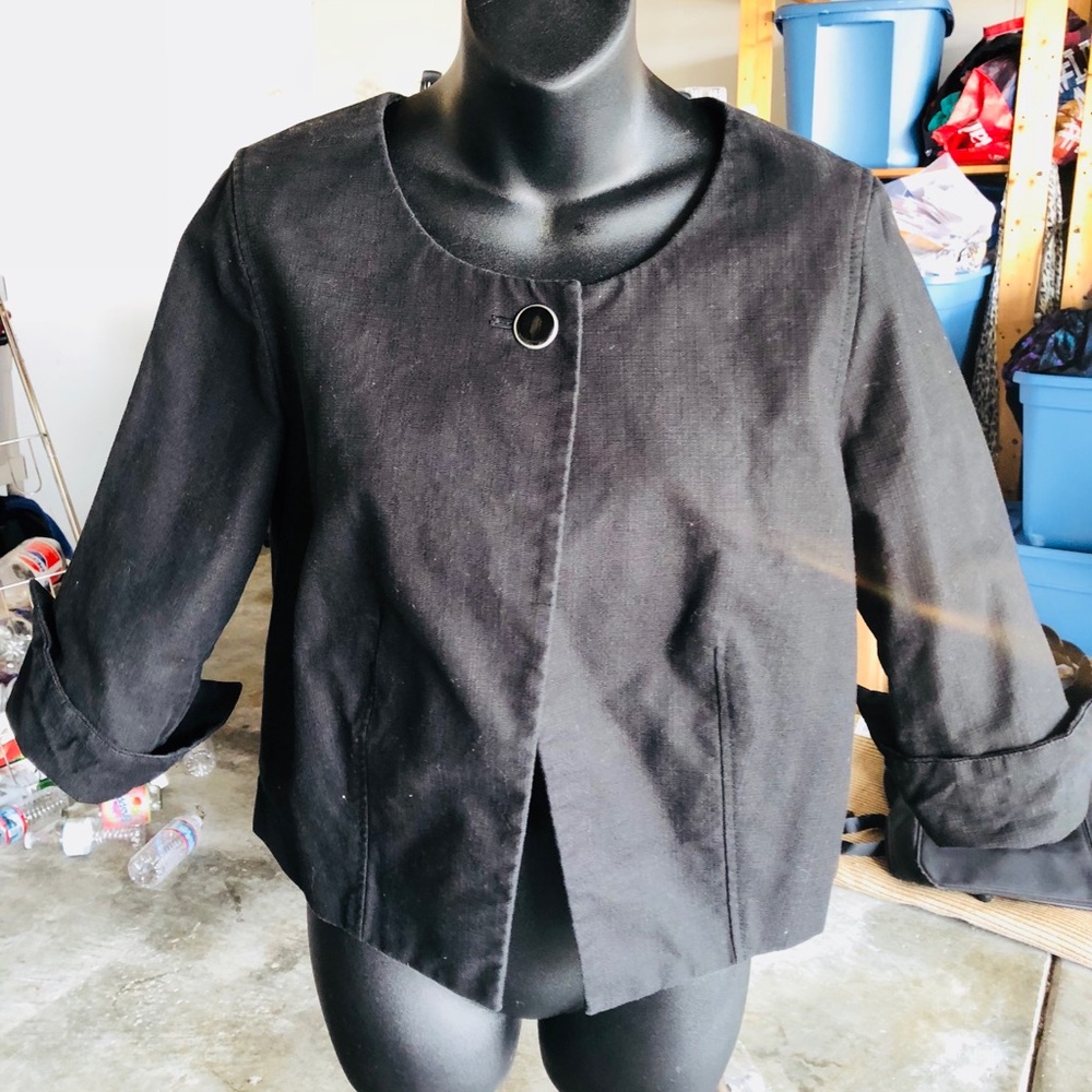 Black jacket  slit sleeves